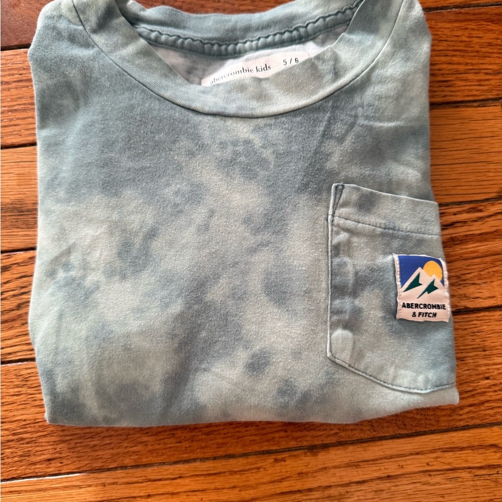 Abercrombie & Fitch Kids Blue Tie-Dye Tee